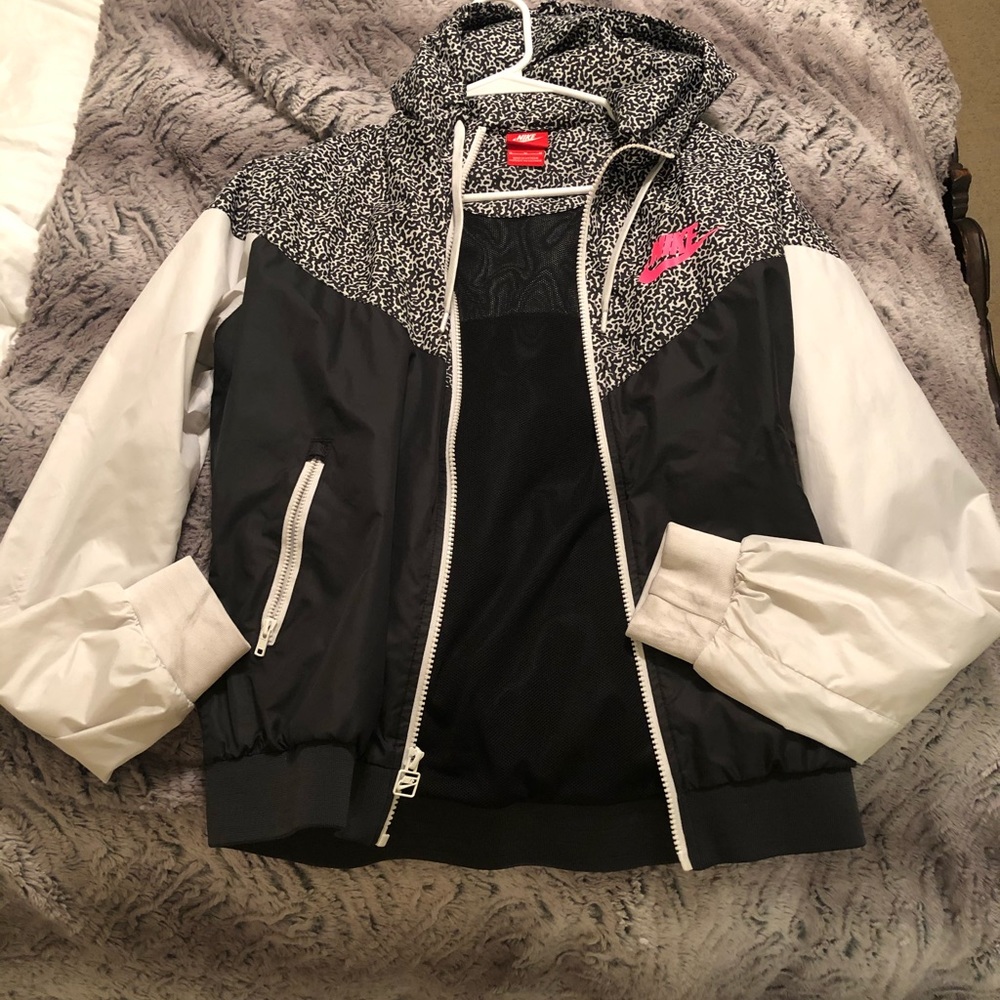 Nike Wind Breaker!
